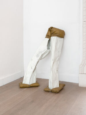 Apsara Studio - Hansol Kim and Arrange Whatever Pieces Come Your Way: 'Stitch ‘i’ Story'. Curated by Heejo Kang. Apsara Studio, London